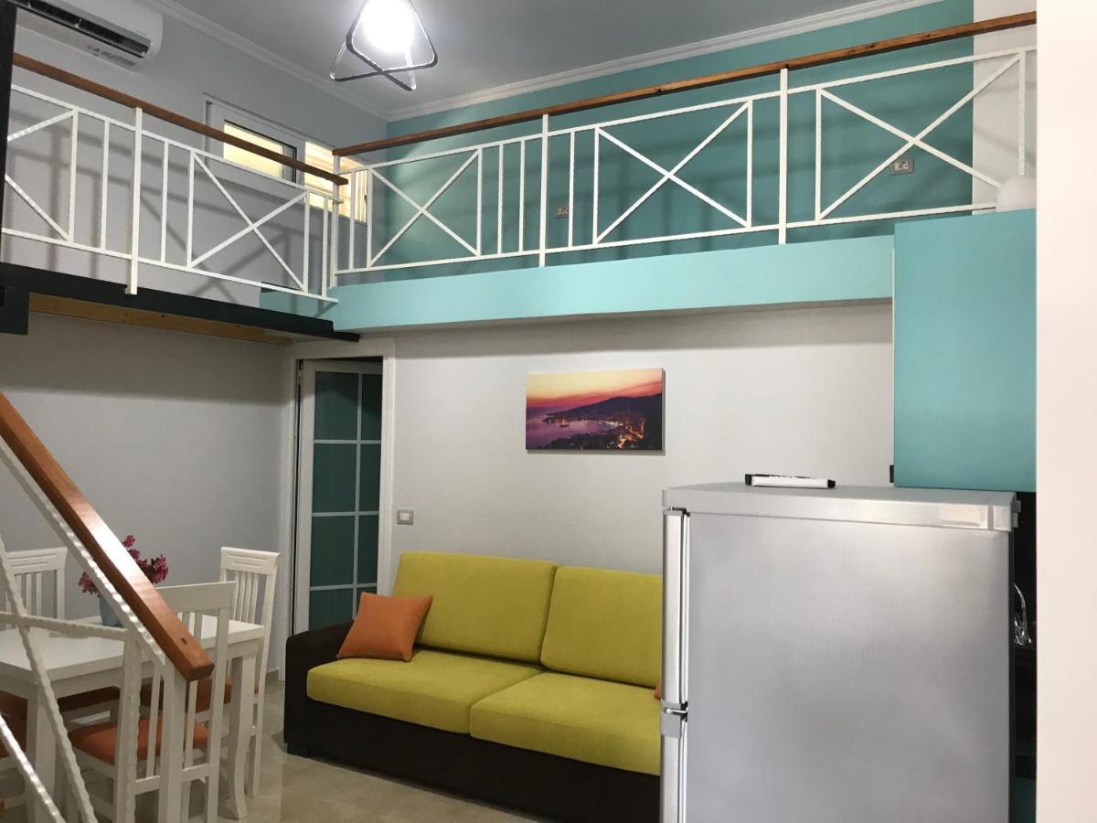 Crown Deluxe Apartments Sarande Luaran gambar