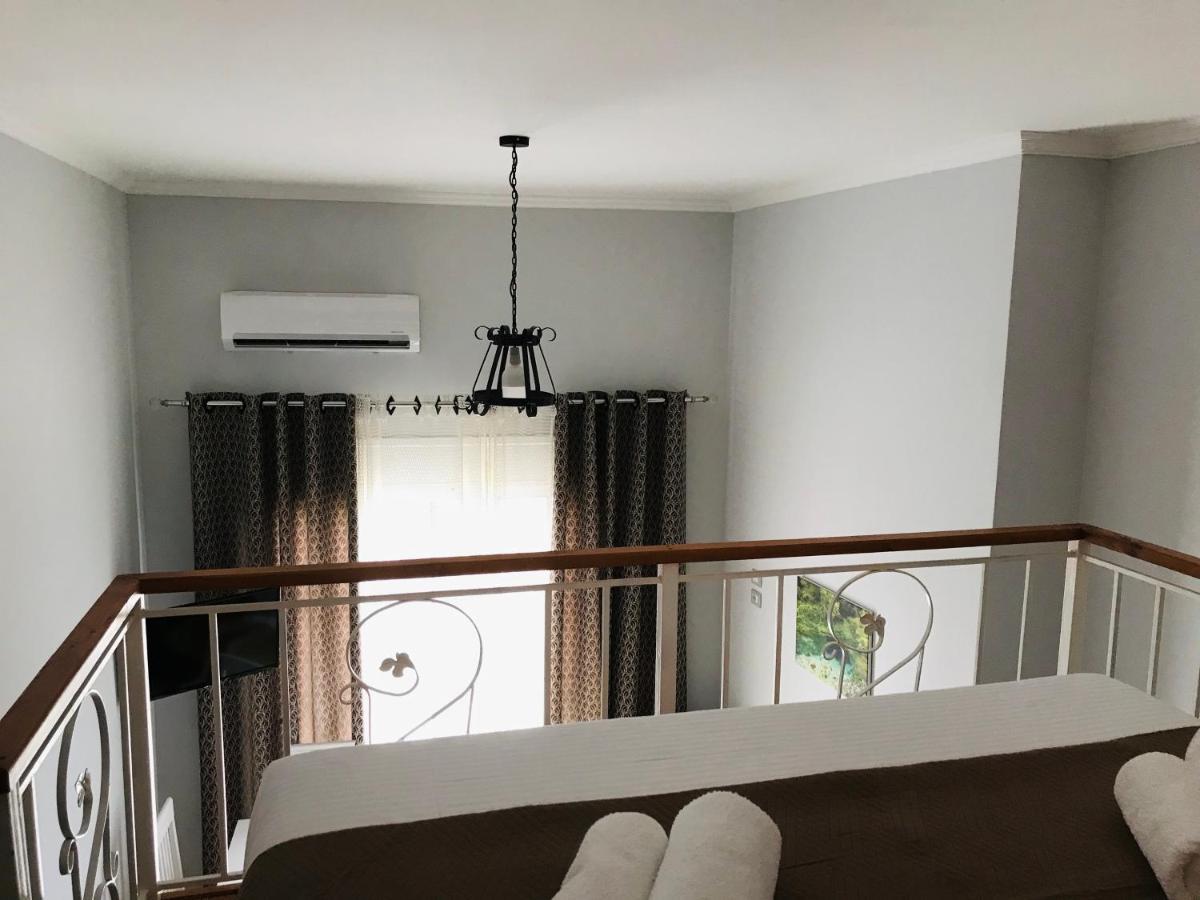Crown Deluxe Apartments Sarande Luaran gambar